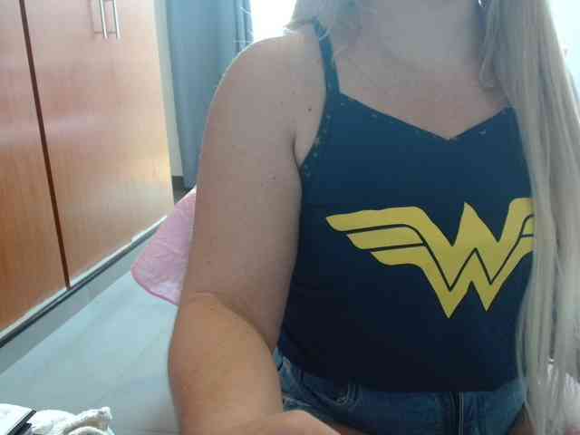 sexymommy77 webcam