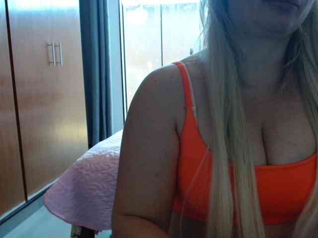sexymommy77 webcam