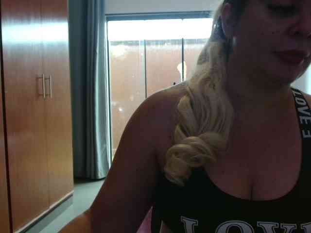 Jussara-Milf Jussara-Milf