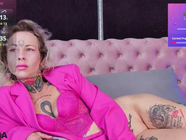 MandyMuse webcam