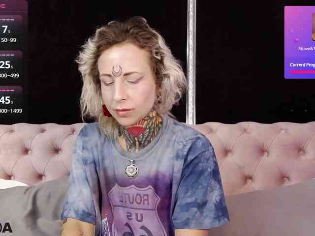 MandyMuse webcam