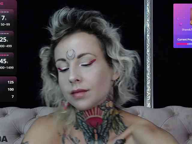 MandyMuse webcam