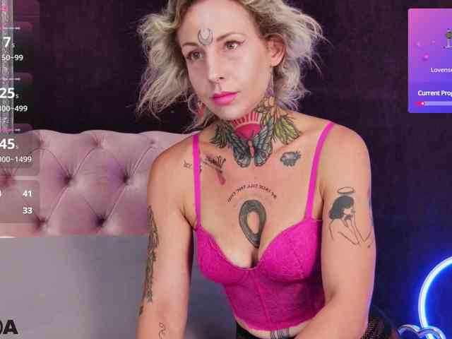 MandyMuse webcam