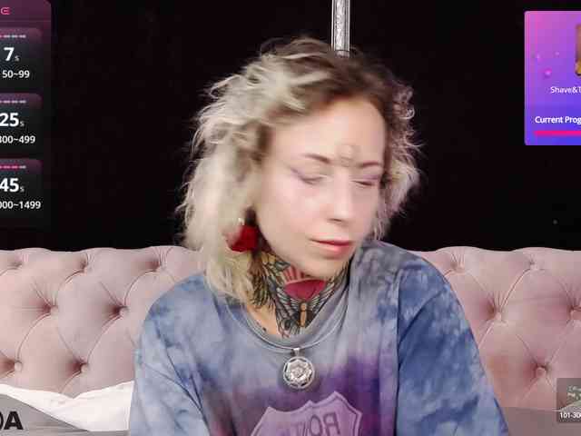 MandyMuse webcam