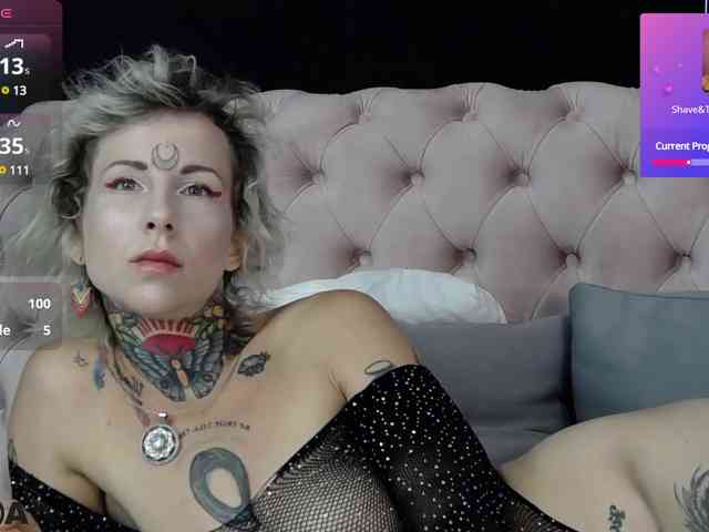 MandyMuse webcam