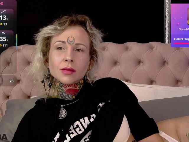 MandyMuse webcam