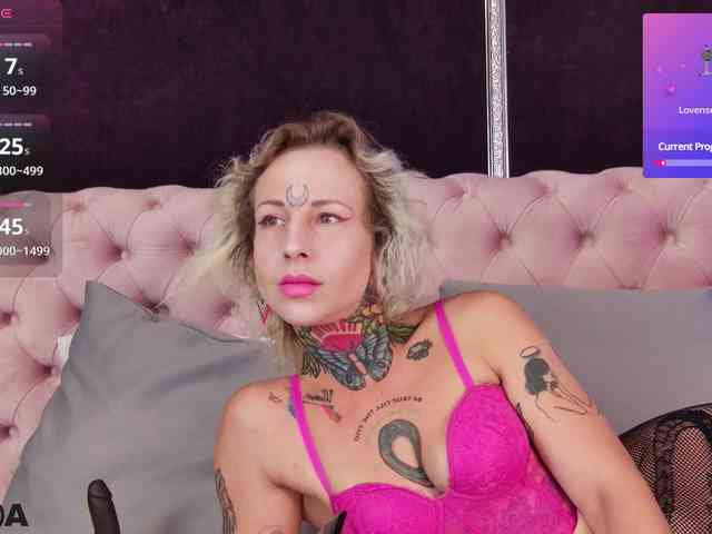 MandyMuse webcam