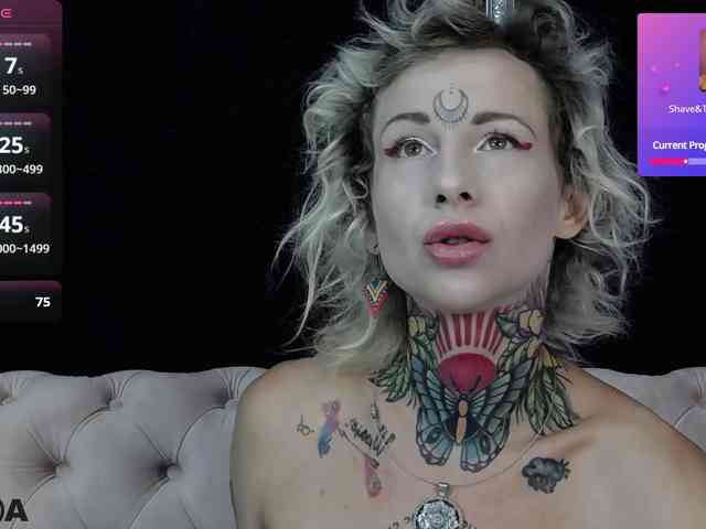 MandyMuse webcam