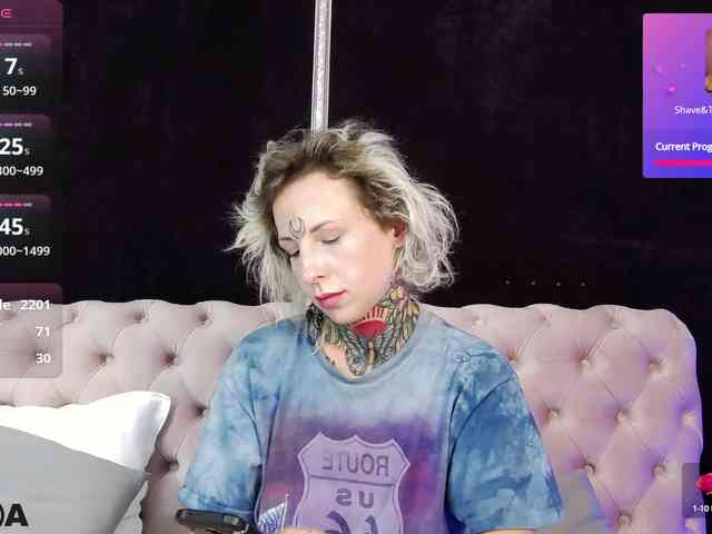 MandyMuse webcam