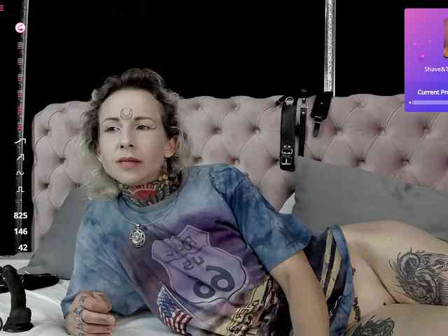 MandyMuse webcam