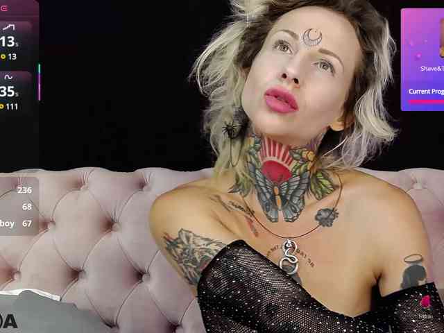 MandyMuse webcam