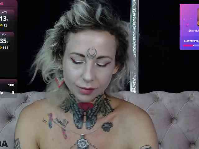 MandyMuse webcam