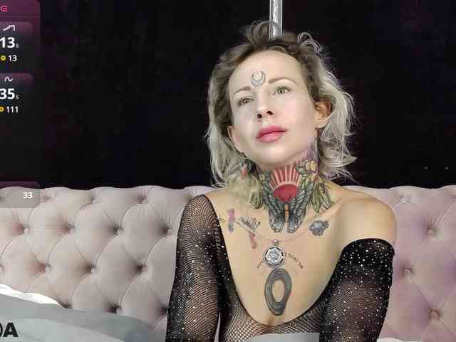 MandyMuse webcam