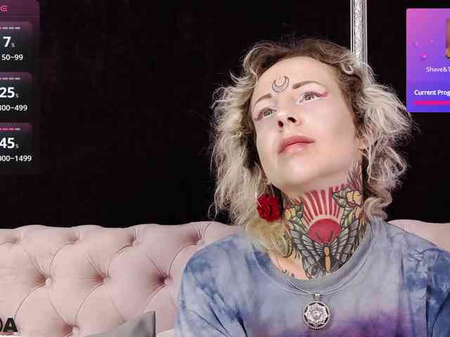 MandyMuse webcam
