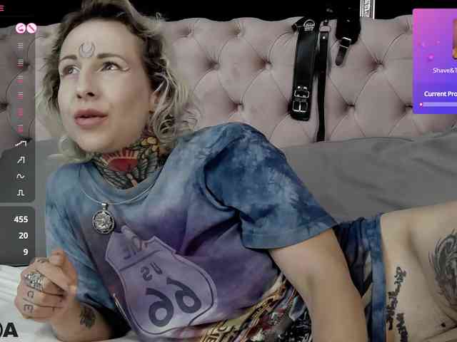 MandyMuse webcam