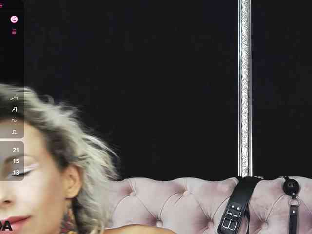 MandyMuse webcam