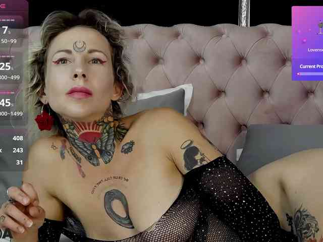 MandyMuse webcam