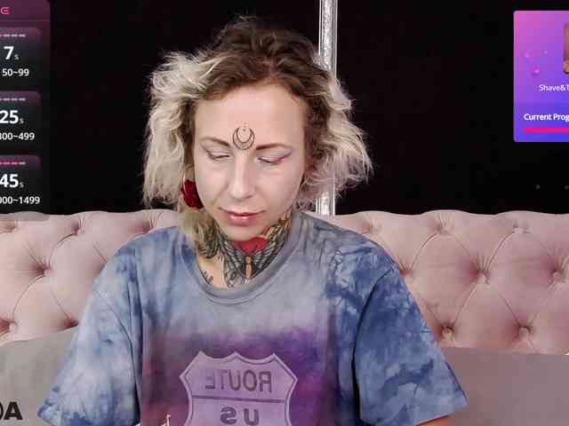 MandyMuse webcam