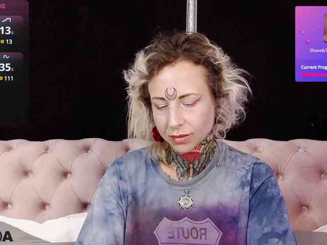 MandyMuse webcam