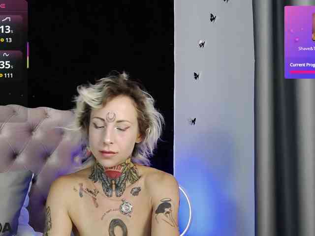 MandyMuse webcam