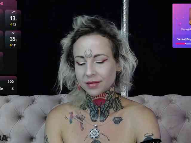 MandyMuse webcam