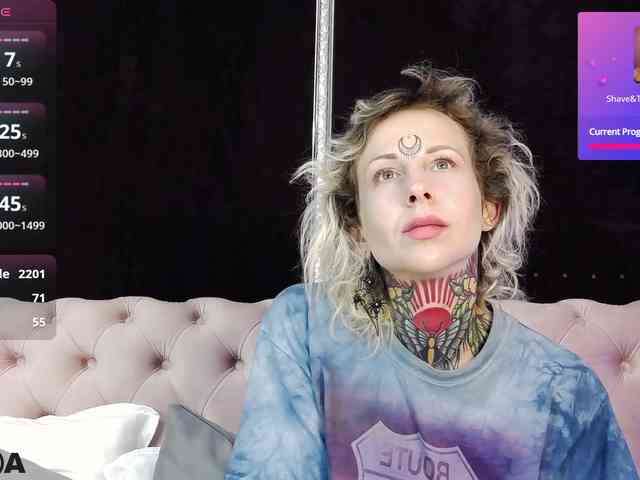 MandyMuse webcam