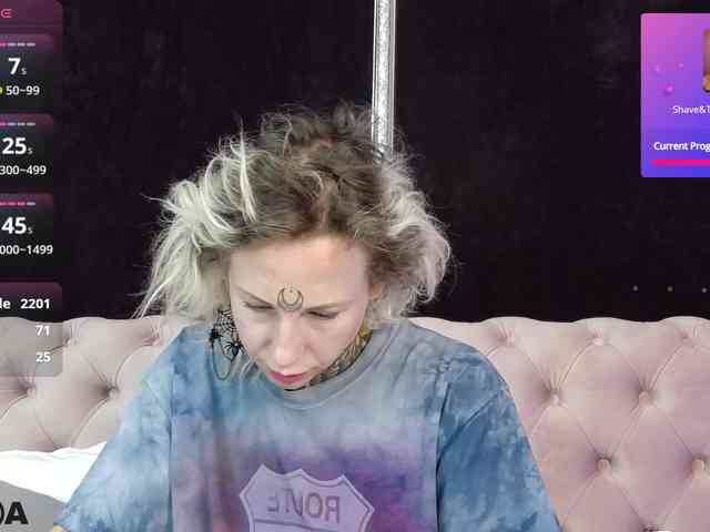 MandyMuse webcam
