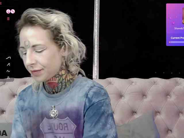 MandyMuse webcam