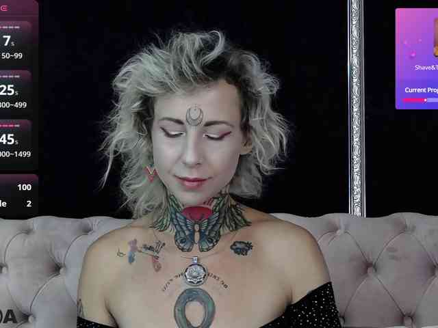 MandyMuse webcam
