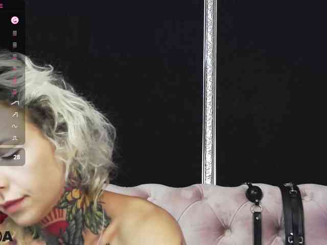 MandyMuse webcam