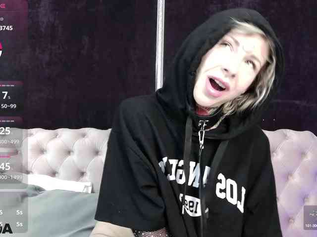 MandyMuse webcam
