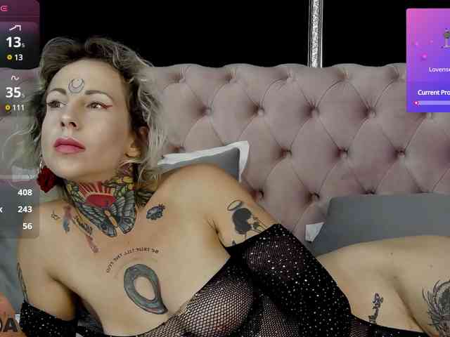 MandyMuse webcam