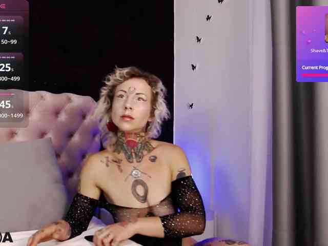MandyMuse webcam
