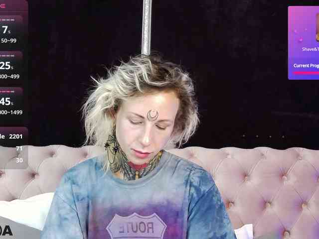 MandyMuse webcam