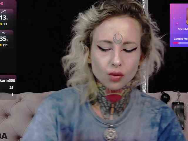 MandyMuse webcam