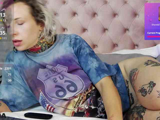 MandyMuse webcam