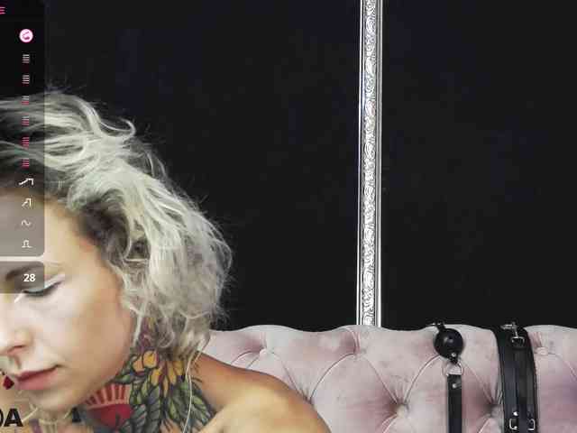MandyMuse webcam