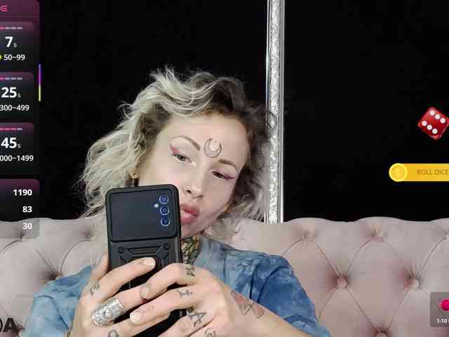 MandyMuse webcam