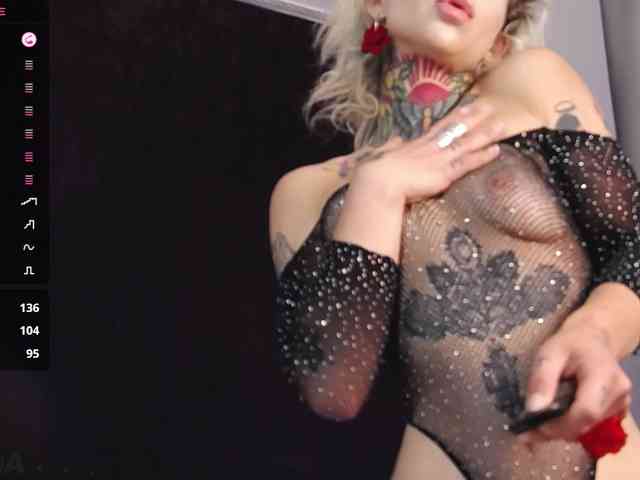 MandyMuse webcam