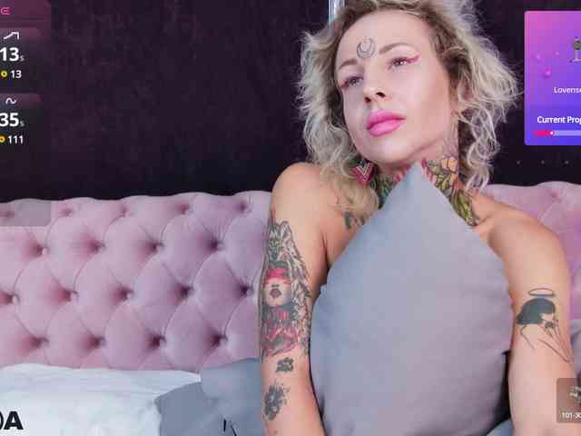 MandyMuse webcam