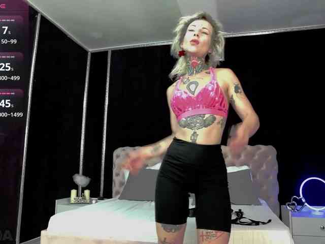 MandyMuse webcam