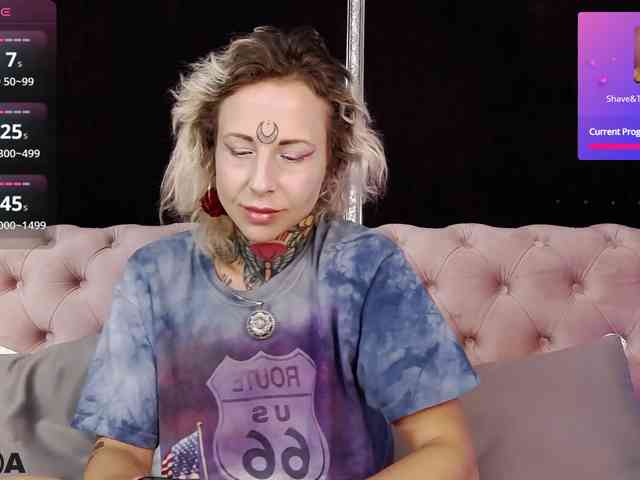 MandyMuse webcam