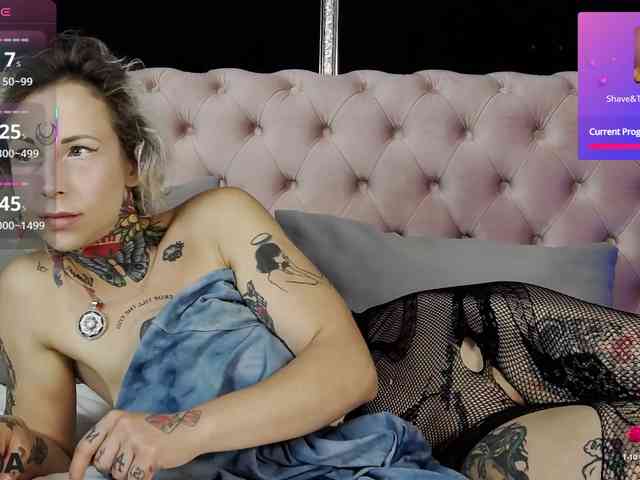 MandyMuse webcam