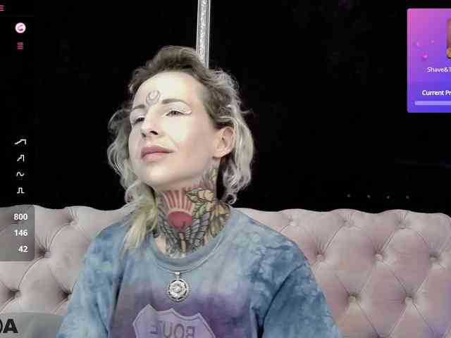 MandyMuse webcam