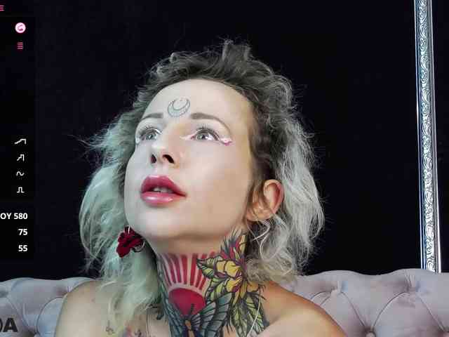 MandyMuse webcam