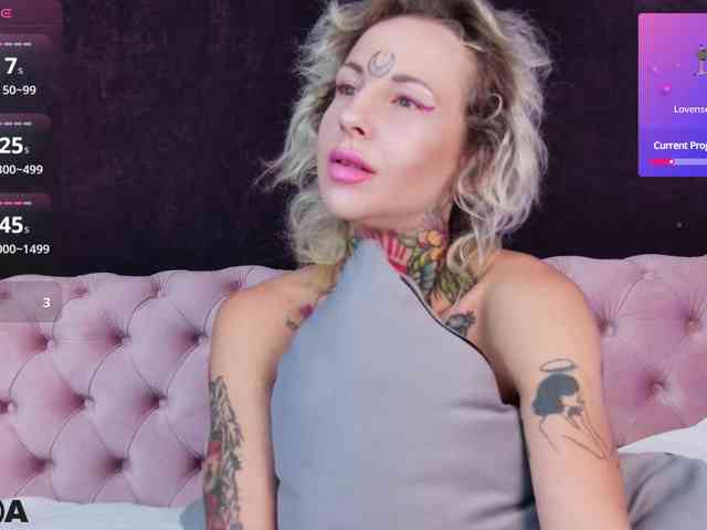 MandyMuse webcam
