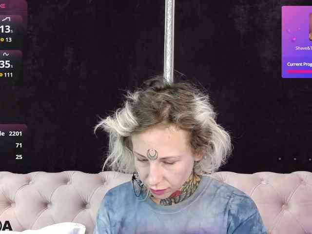 MandyMuse webcam