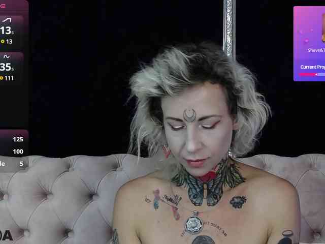 MandyMuse webcam