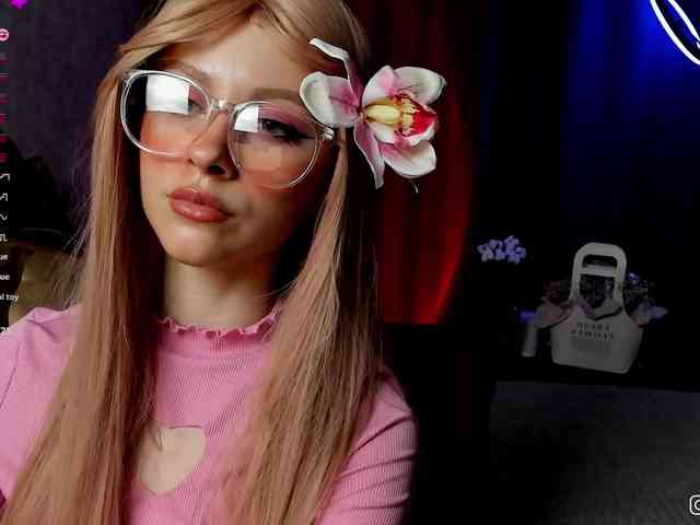 pussylisa webcam