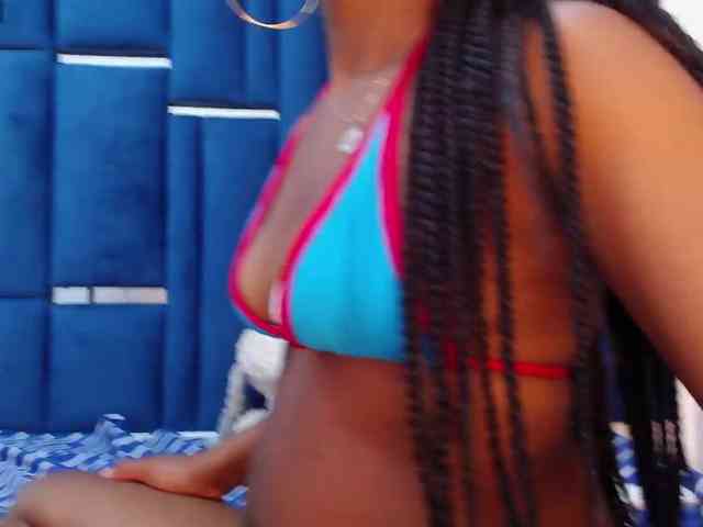 Britany-Fox webcam